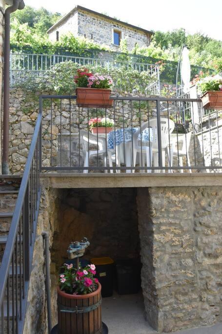 Willa Casa Nel Borgo Antico Quaratica Zewnętrze zdjęcie